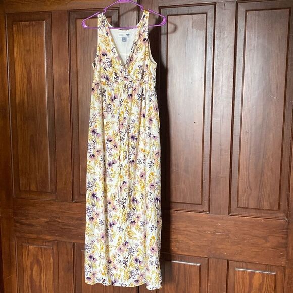 Old Navy Maternity V-neck Sleeveless Yellow Purple Floral Maxi Dress Size S - Picture 1 of 7